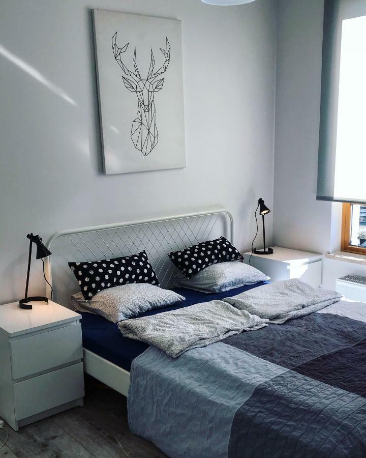 Shiraz Trio Apartament Warsaw Ngoại thất bức ảnh